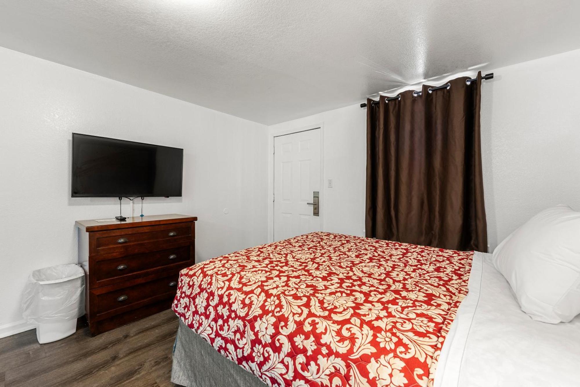 Extended Stay Studios Монтгомери Экстерьер фото