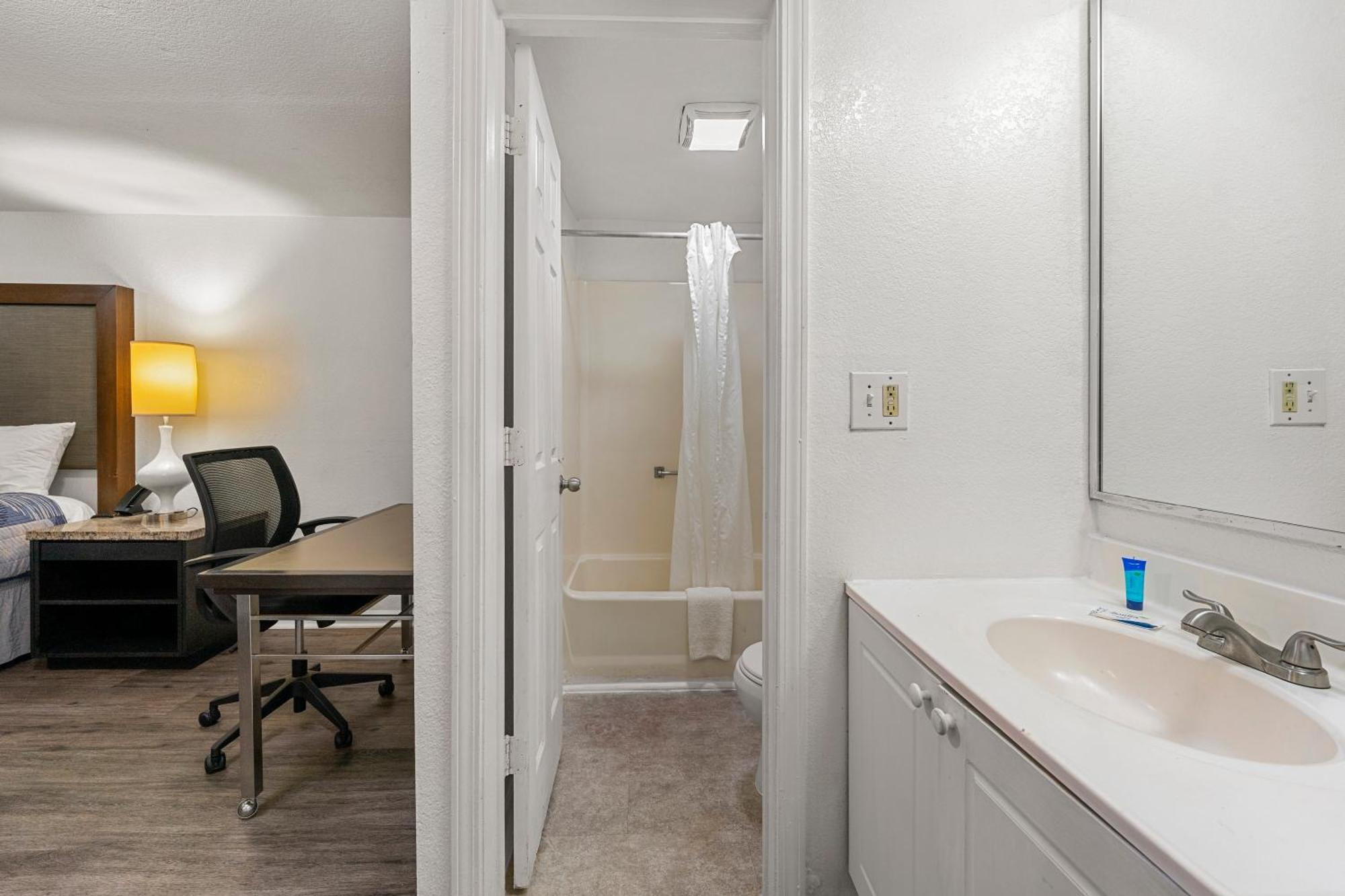 Extended Stay Studios Монтгомери Экстерьер фото